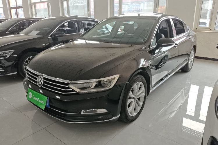 Used Volkswagen Magotan 2018 Facelift 330TSI DSG Luxury Model