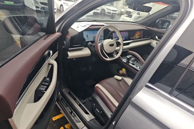 Used Geely Auto Monjaro L 2021 2.0TD DCT EVO Two-Wheel Drive Prestige Version
