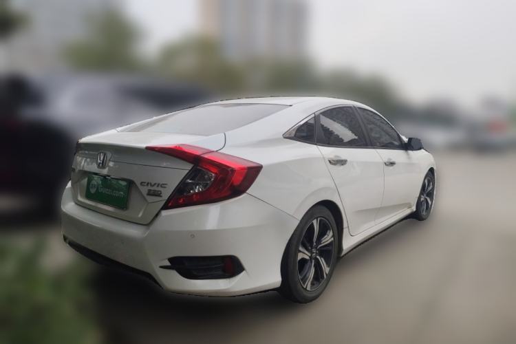 Used Honda Civic 2016 220TURBO CVT Prestige Edition
