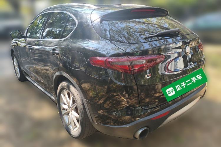 Used Alfa Romeo Stelvio 2017 2.0T 200HP Luxury Edition
