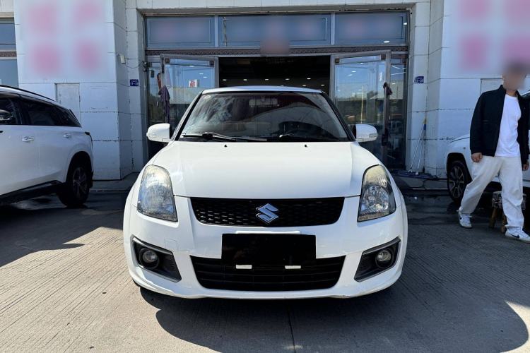 Used Suzuki Swift 2016 1.5L Manual Fashion Model