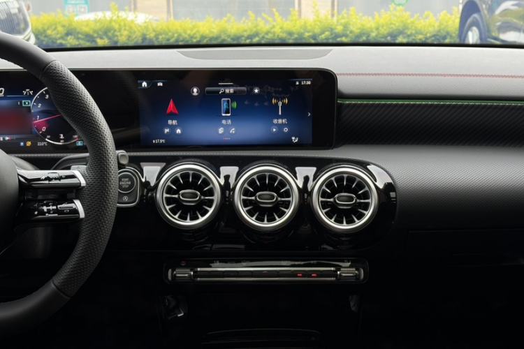 Used Mercedes-Benz A-Class 2025 A 200 L Fashion Model
