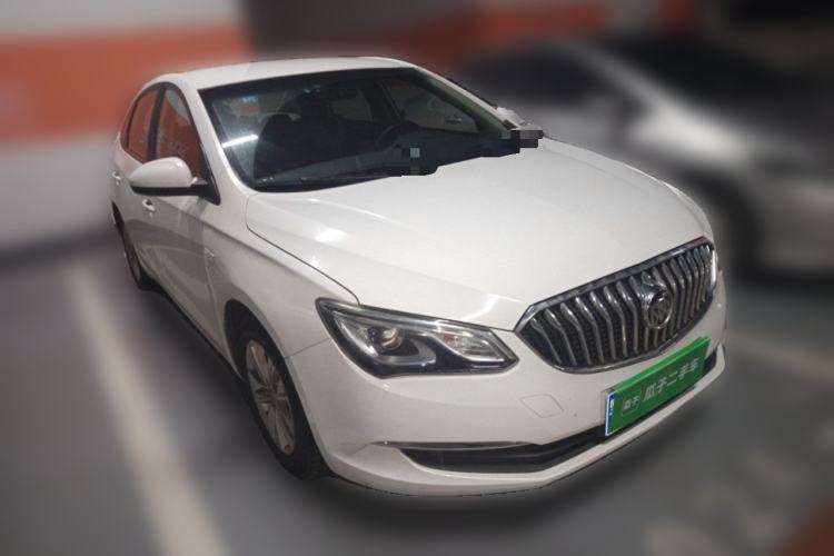 Used Buick GT 2016 15N Automatic Entry-Level Trim Front Right 45 Deg