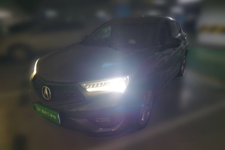 Used Acura CDX 2016 1.5T Two-Wheel Drive Deluxe Edition