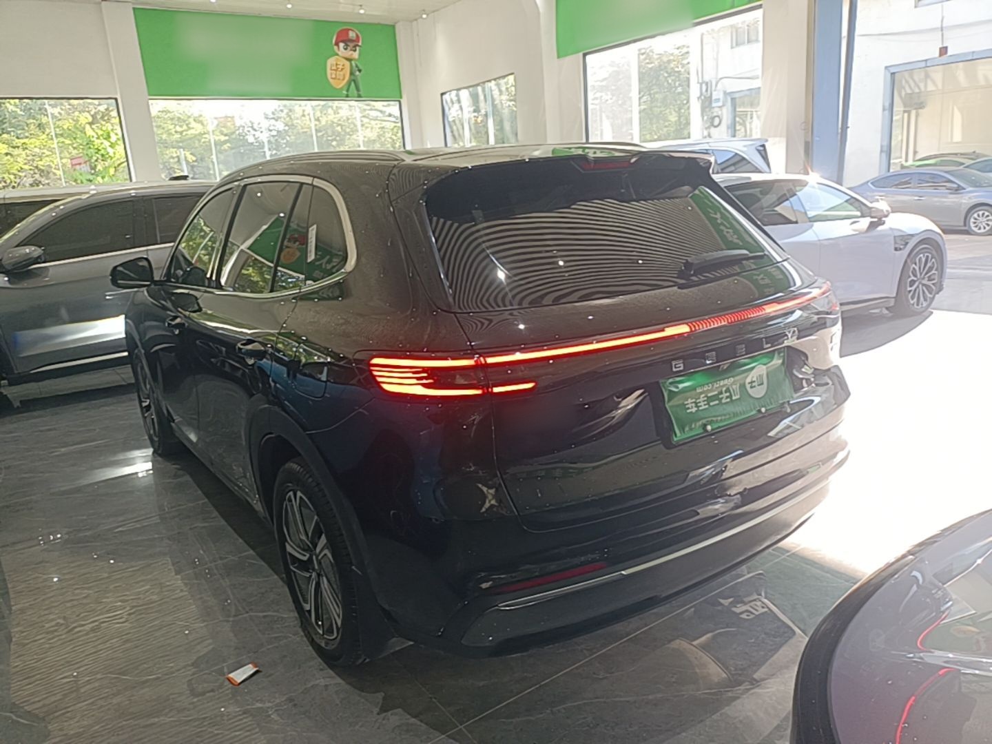 Geely Galaxy Xingjian 7 EM-i 2025 120km Exploration+ Version — снимка 4