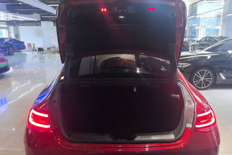 Used Mercedes-Benz CLS 2018 CLS 300 Luxury Model Trunk