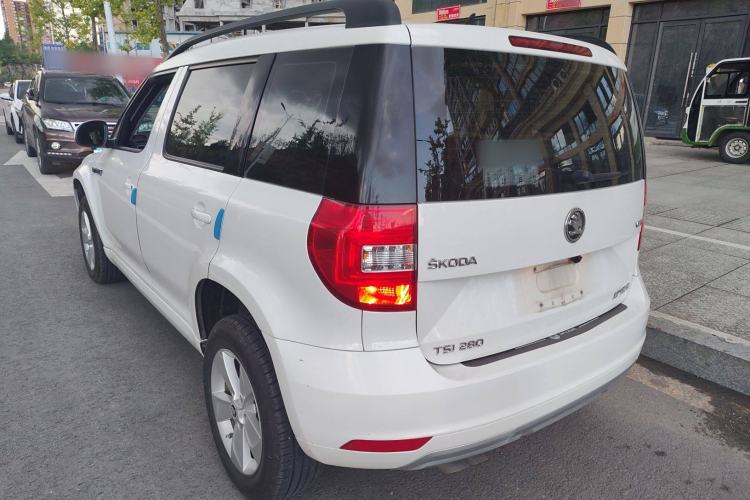 Used Skoda Yeti 2017 TSI280 DSG Advanced Edition
