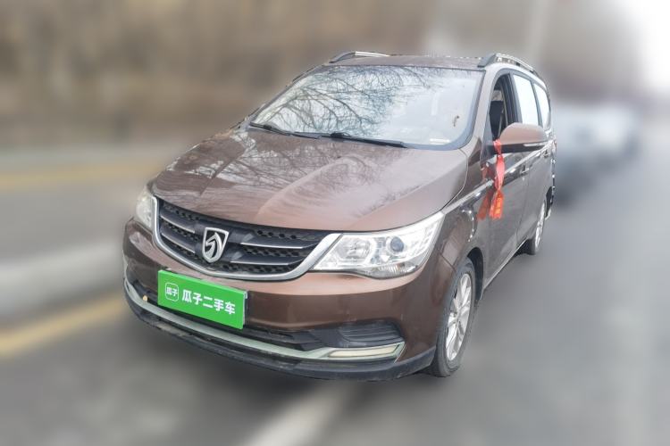 Used Baojun 730 2016 Revised 1.5L Manual Standard Version 7 Seats China V Emission Standard