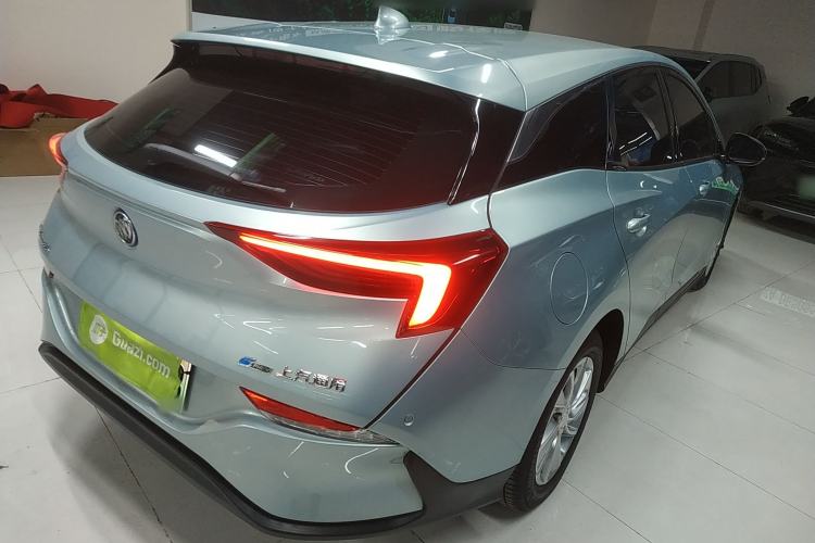 Used Buick Velite 6 2022 Plug-in Hybrid Connected Fashion Model
