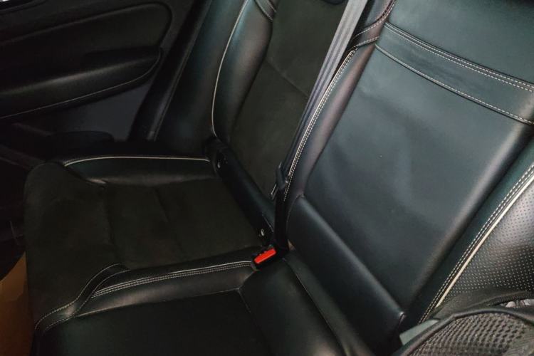 Used Volvo XC60 2019 T5 4x4 Zhiyuan Sport Edition China V Standard Left Rear Seat