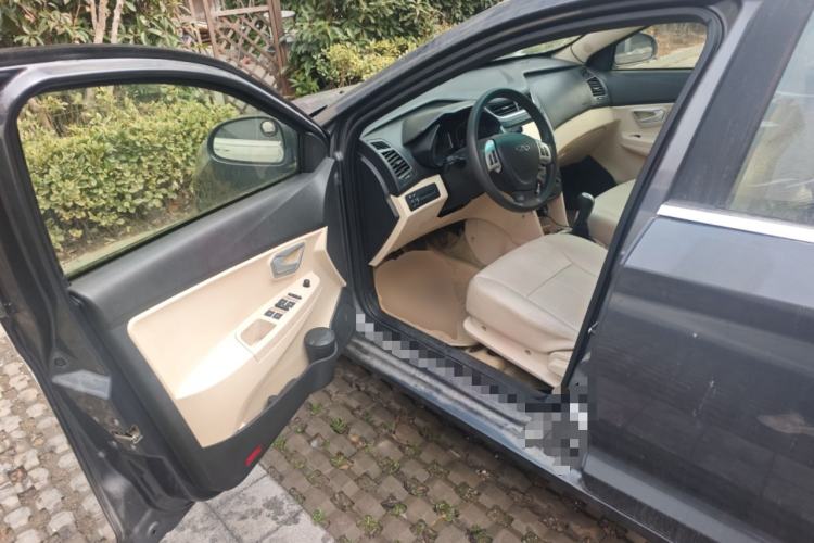 Used Chery Fengyun 2 2013 Hatchback 1.5L Manual Ruiyi Edition
