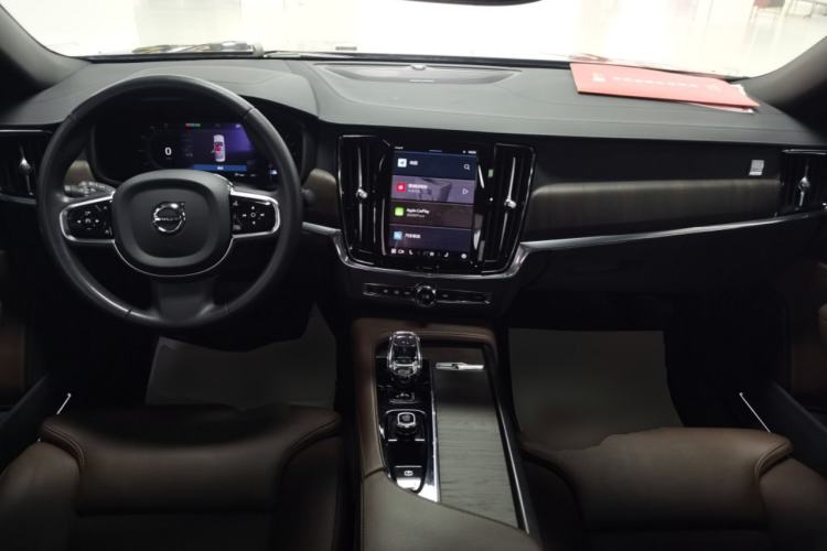 Used Volvo S90 2023 B5 Zhiyuan Luxury Edition
