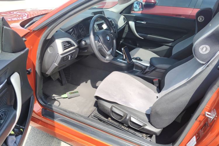 Used BMW 2 Series 2015 218i Driver Seat