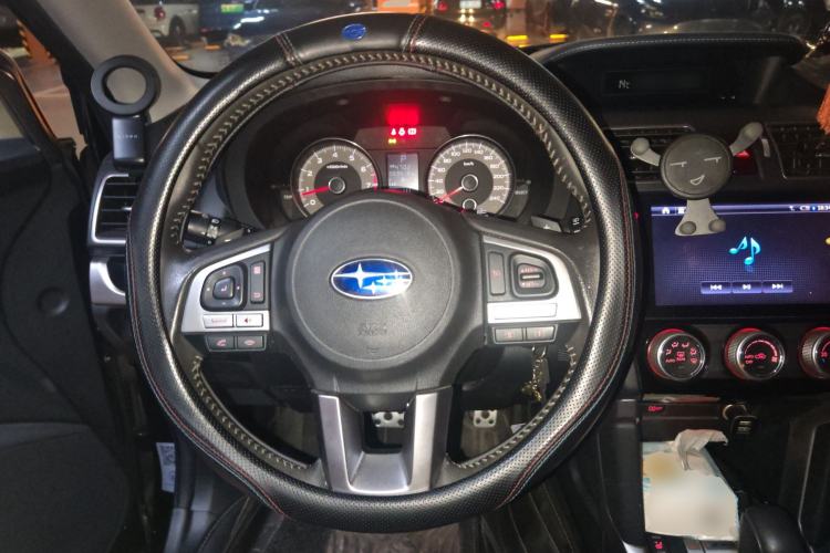 Used Subaru Forester 2016 2.0i Luxury Navigation Edition
