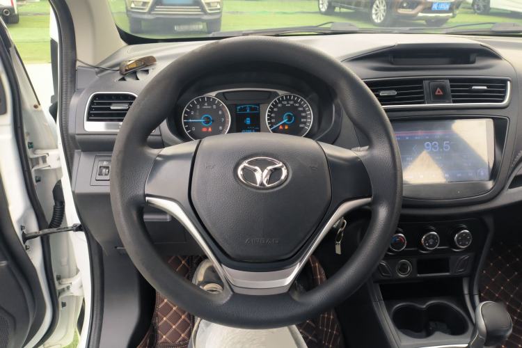 Used FAW Yingzhi 737 2017 1.5L Manual Love Edition