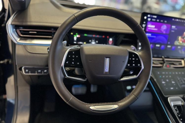 Used Wey Mocha 2021 2.0T Two-Wheel-Drive Premium Edition
