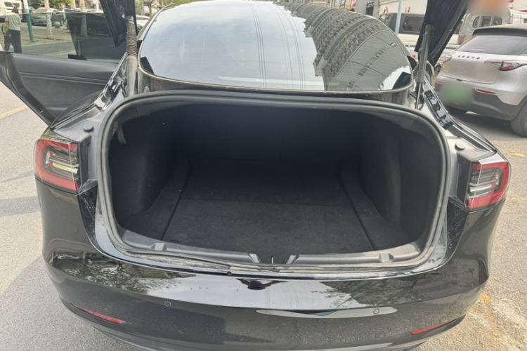 Used Tesla Model 3 2022 Rear-Wheel-Drive Version Trunk