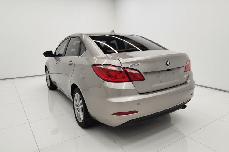 Used CHANGAN Eado 2016 1.6L Manual Fashion Edition Exterior 2