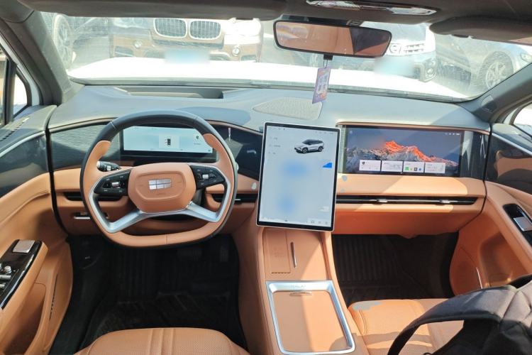 Used Geely Galaxy L7 2025 EM-i 115km Exploration+ Edition Center Console