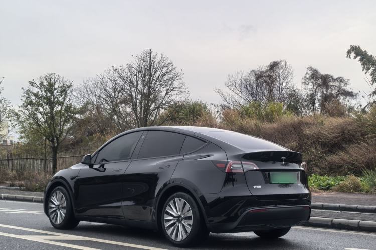 Used Tesla Model Y 2022 Rear-Wheel-Drive Version