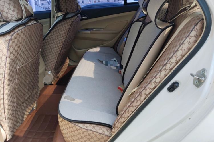 Used BYD F3 2015 Energy-Saving Edition 1.5L Manual Luxury Model
