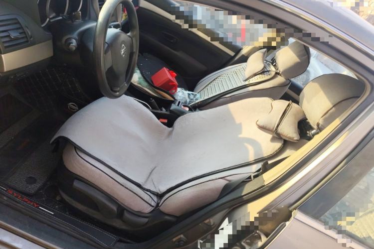 Used Nissan Sylphy 2012 Classic 1.6XE Automatic Comfort Edition Left Front Seat