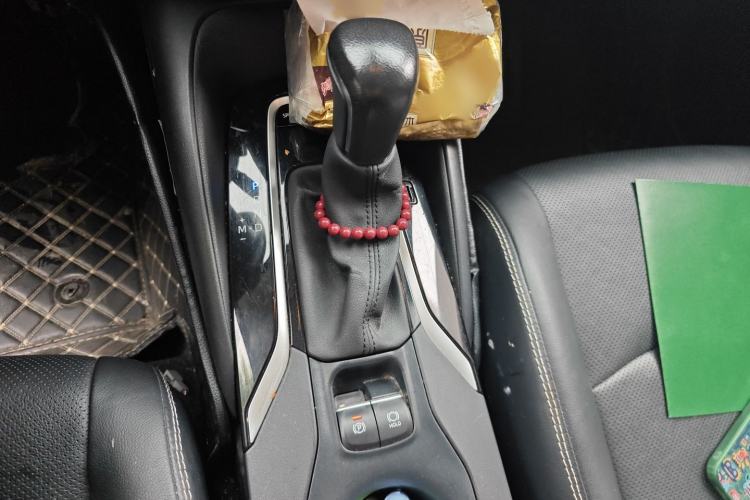 Used Toyota Corolla 2019 1.2T S-CVT GL-i Luxury Edition Gear Lever