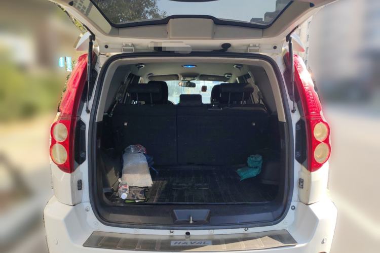 Used Haval H5 Classic 2015 2.0L Manual Two-Wheel Drive Entry-Level Trim
