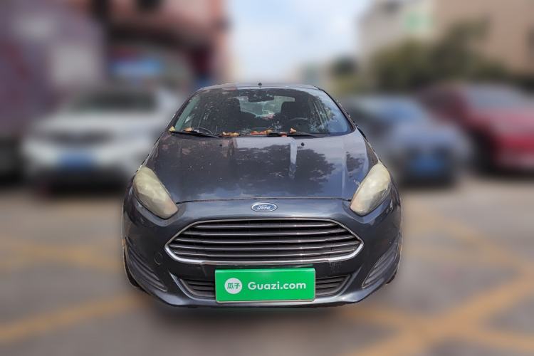 Used Ford Fiesta 2013 Sedan 1.5L Manual Fashion Edition
