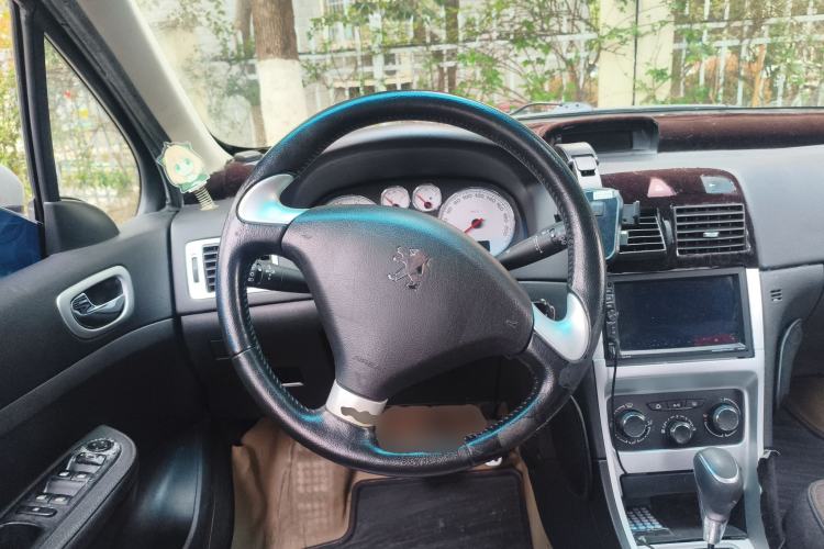 Used Peugeot 307 2012 1.6L Automatic CROSS Steering Wheel