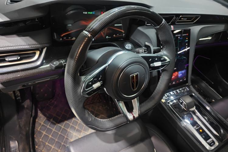 Used Hongqi H6 2023 2.0T ZhiZhen Edition Center Console