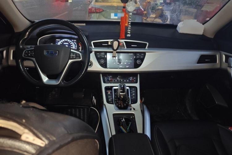 Used Geely Auto Emgrand X7 Sport 2020 1.8TD DCT Two-Wheel Drive Smart Connect 4G-Enabled Version
