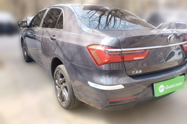 Used BYD Qin New Energy 2019 High-Range Deluxe Model Rear Left 45 Deg