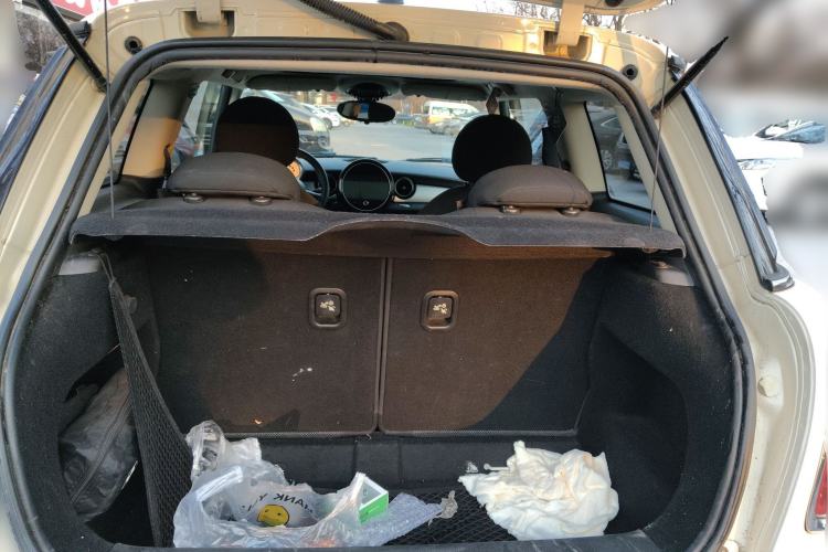 Used MINI 2013 1.6L ONE Limited Edition Third Version
