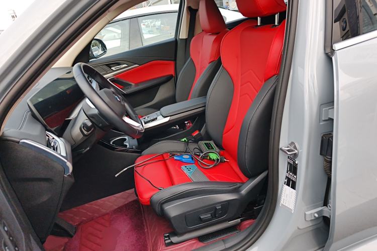 Used BMW X2 2024 sDrive25i M Sport Package Left Front Seat