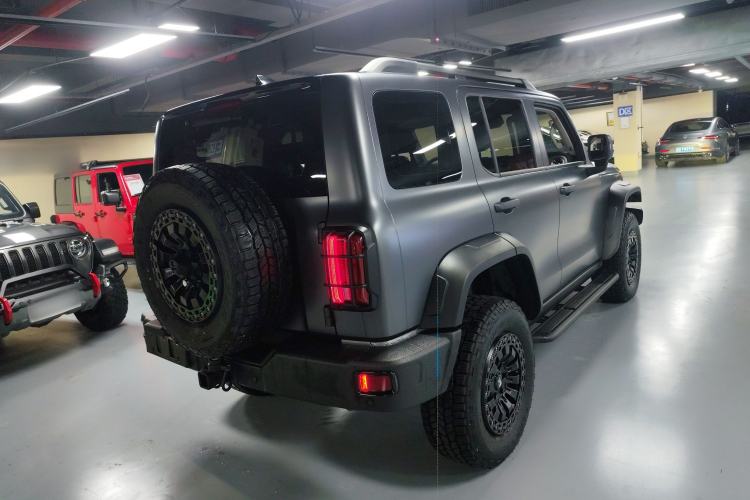 Used Tank 300 2024 330 3.0T V6
