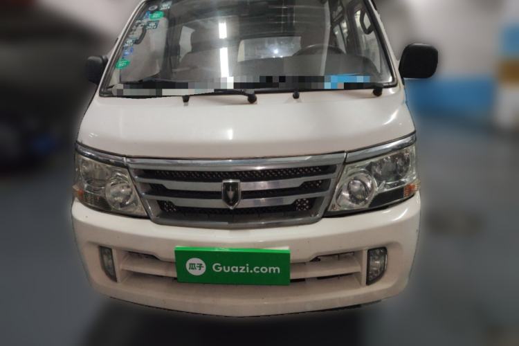 Used Jinbei Hiace 2014 2.0L 5th Generation Kuaiyunwang Business Version 4G19 Front