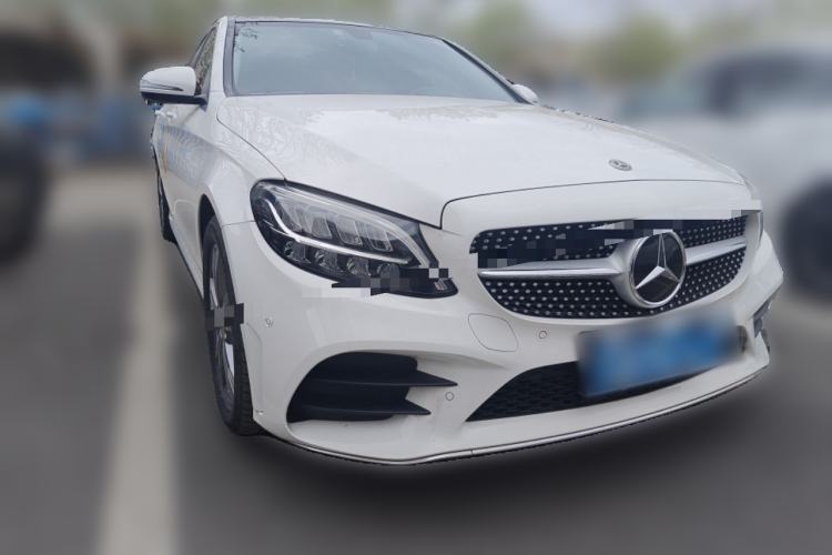 Used Mercedes-Benz C-Class 2021 C 200 L Fashion Edition Sport Version Front Right 45 Deg