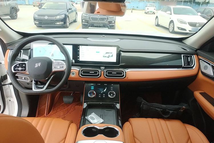 Used JETOUR Shanhai L7 2024 1.5T 120 km ULTRA 5-seater
