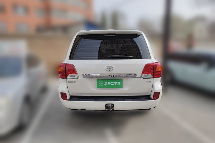 Used Toyota Land Cruiser 2015 4.0L V6 Middle East Limited Edition Rear