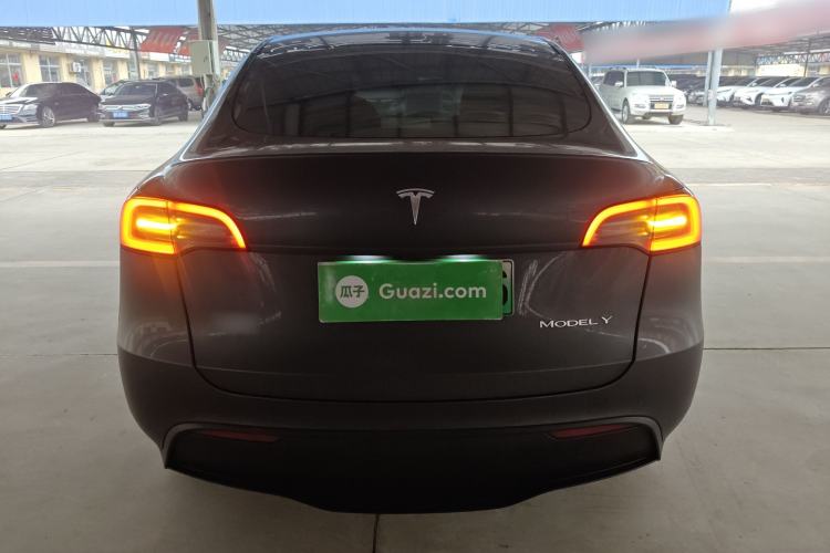 Used Tesla Model Y 2022 Rear-Wheel-Drive Version
