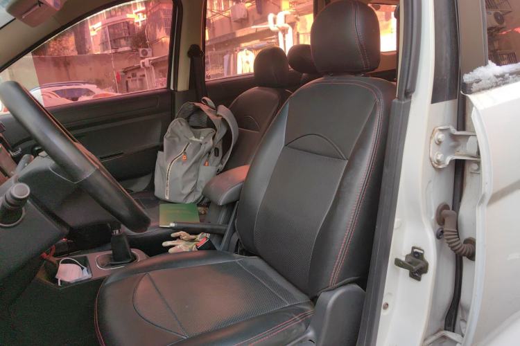 Used Dongfeng Fengon 370 2016 1.5L Manual Standard Model II 7 Seats
