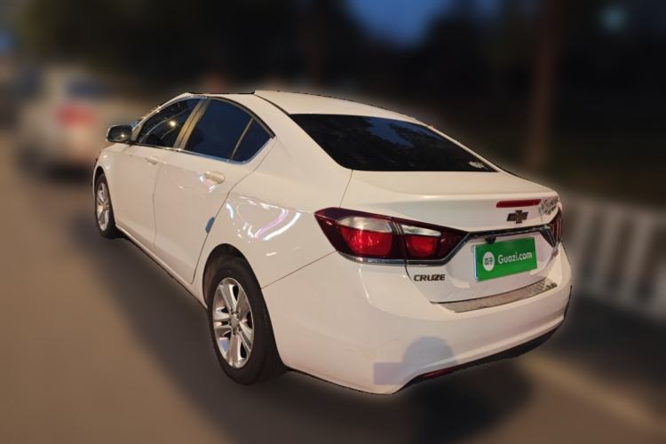 Used Chevrolet Cruze 2015 1.5L Automatic Fashion Navigation Edition