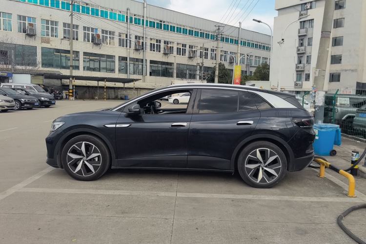 Used Volkswagen ID.4 CROZZ 2021 Long-Range PRO Two-Wheel Drive Version