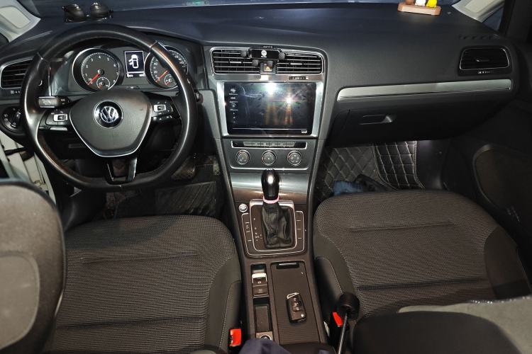 Used Volkswagen Golf 2020 Zhiai Edition 280TSI DSG Comfort Model
