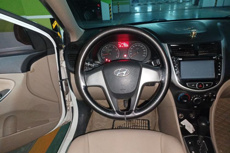 Used Hyundai Verna (older generation) 2014 1.4L Automatic Smart GLS