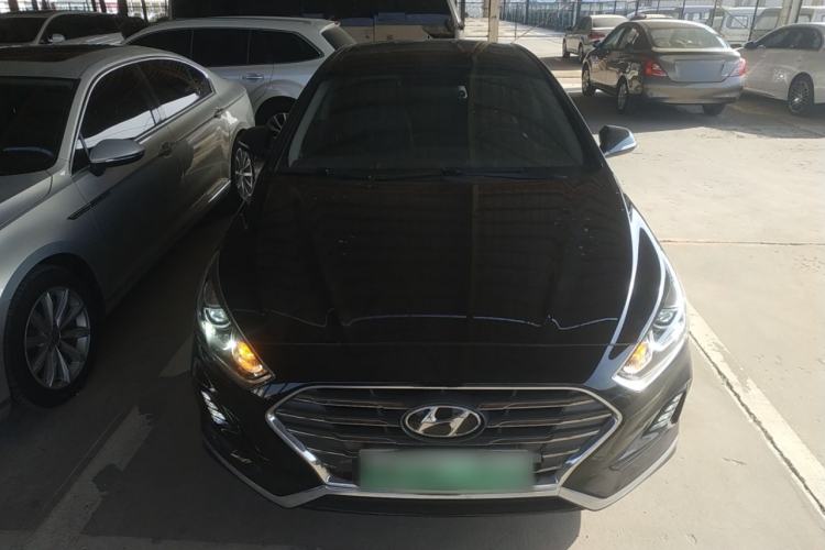 Used Hyundai Sonata Plug-in Hybrid 2018 2.0 PHS Smart Connect Version China VI Standard
