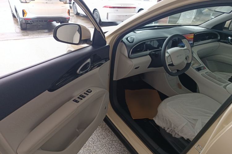 Used Geely Galaxy Geome 2025 310km Youth Edition
