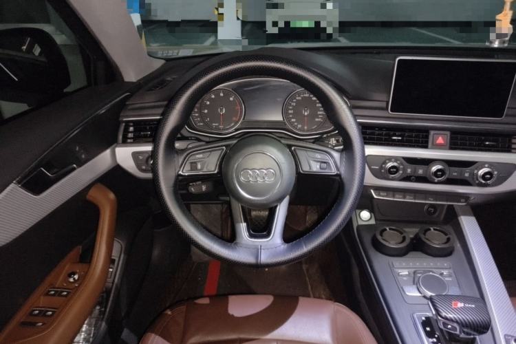 Used Audi A4L 2017 Plus 40 TFSI Fashion Model
