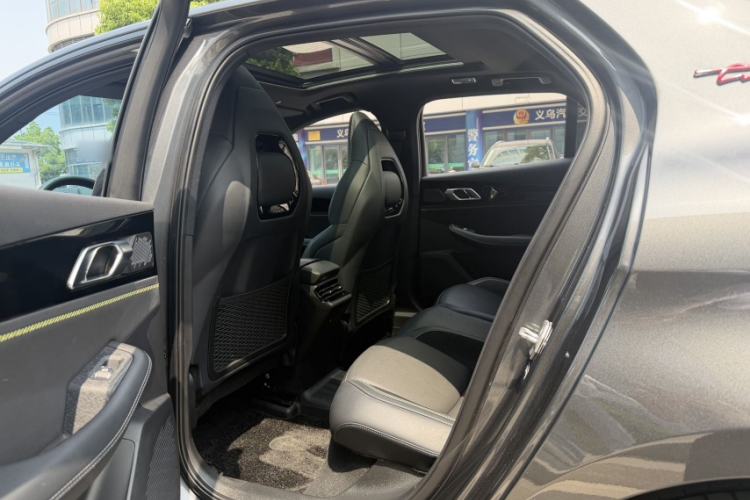 Used Lynk & Co 03 2023 1.5TD DCT JingPro
